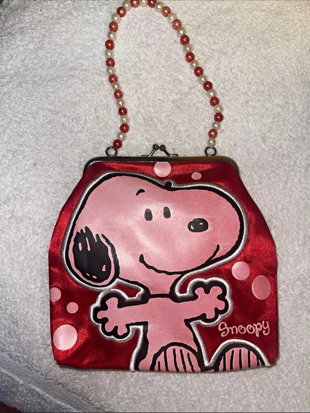 Snoopy Red Pink Small Novelty Beaded Handle Women's Bag